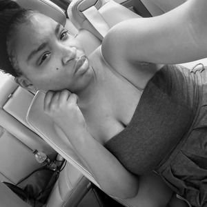 Meet your Posher, Kendra